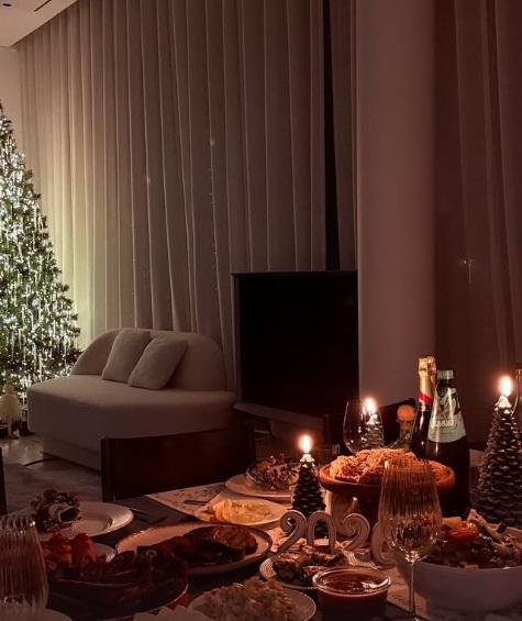 ხვიჩა კვარაცხელიას ოჯახური საახალწლო სუფრა
